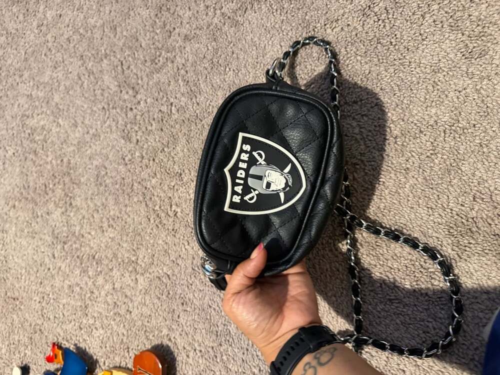 Las Vegas Raiders Quilted Crossbody Bag